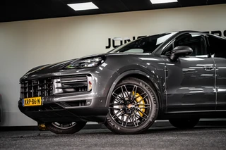 Porsche Cayenne – thumbnail 2