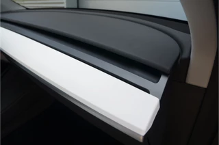 Tesla Model Y – thumbnail 27