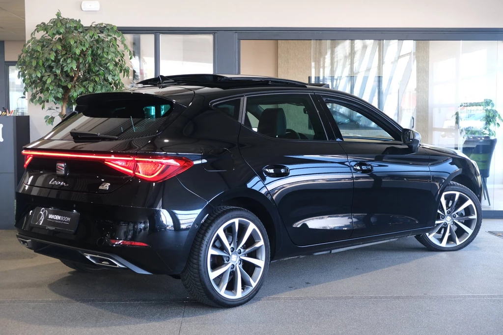 SEAT Leon – foto 5
