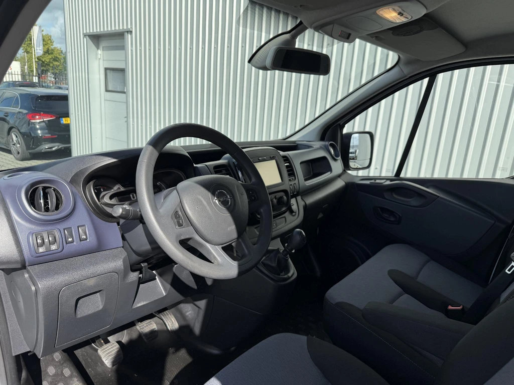 Opel Vivaro – foto 30
