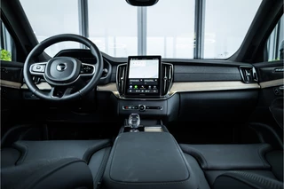 Volvo XC90 – thumbnail 24