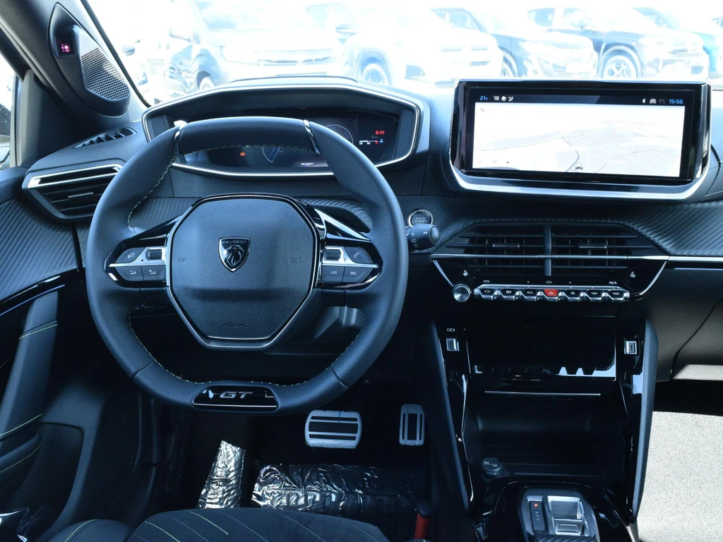Peugeot 208 – foto 9