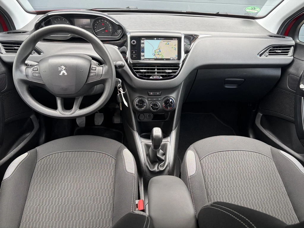 Peugeot 208 – foto 6