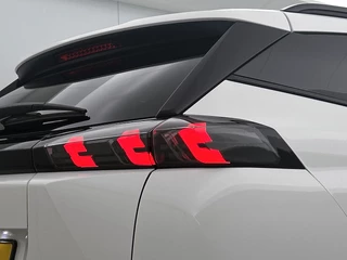 Peugeot 2008 – thumbnail 18