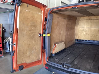Ford Transit Custom – thumbnail 29