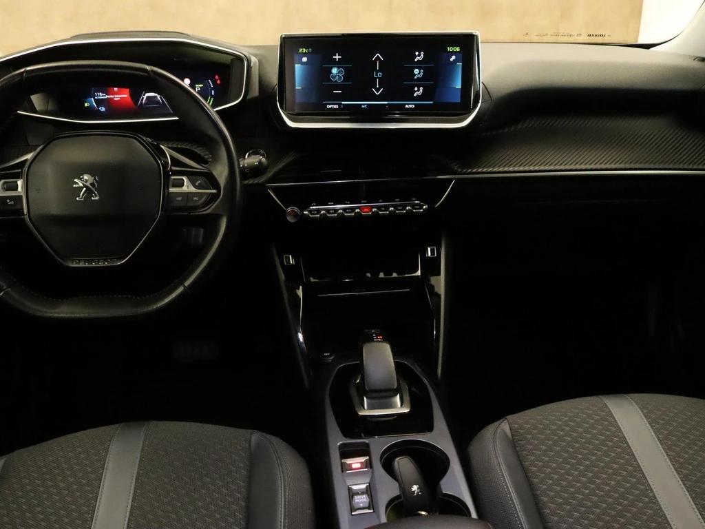 Peugeot e-2008 – foto 15