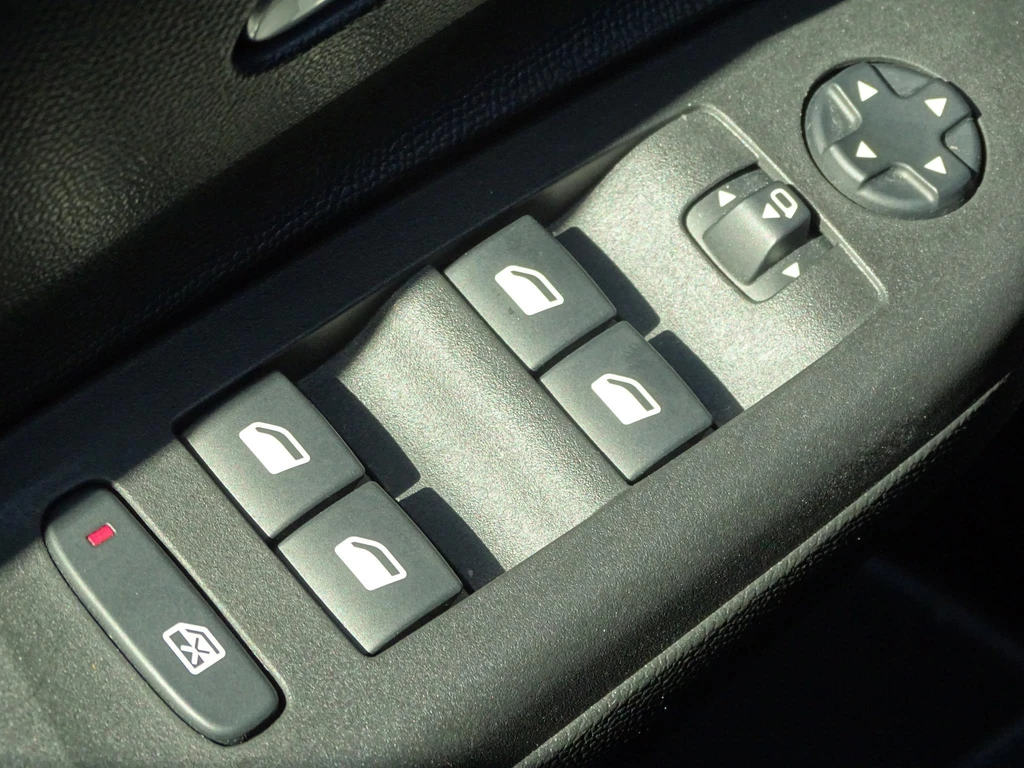 Opel Corsa – foto 12