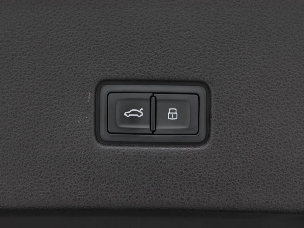 Audi RSQ8 – foto 20