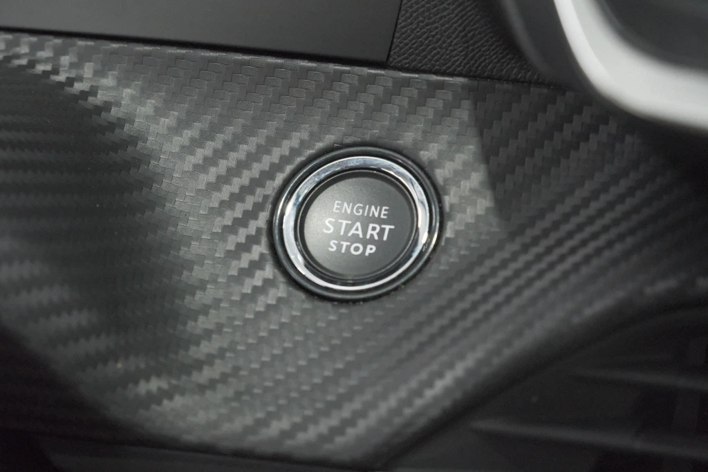 Peugeot e-208 – foto 35