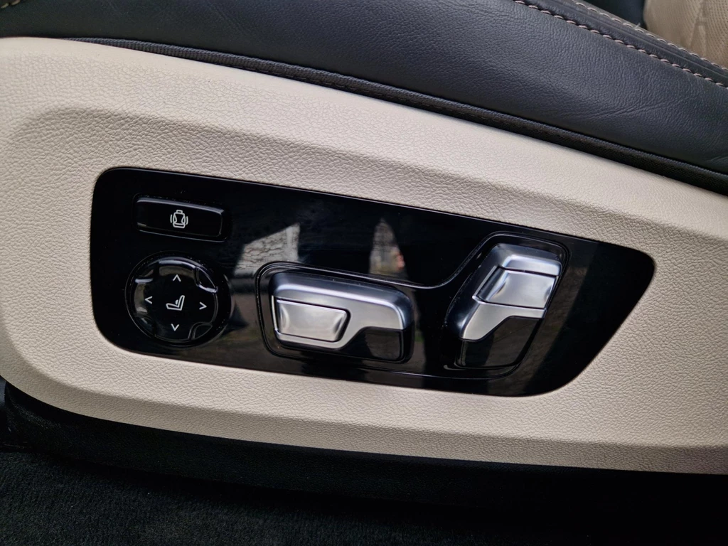 BMW X7 – foto 13