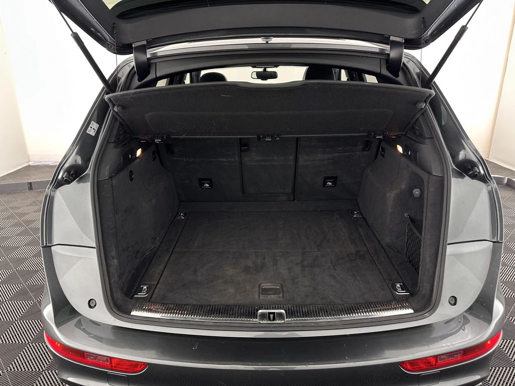 Audi SQ5 – foto 11