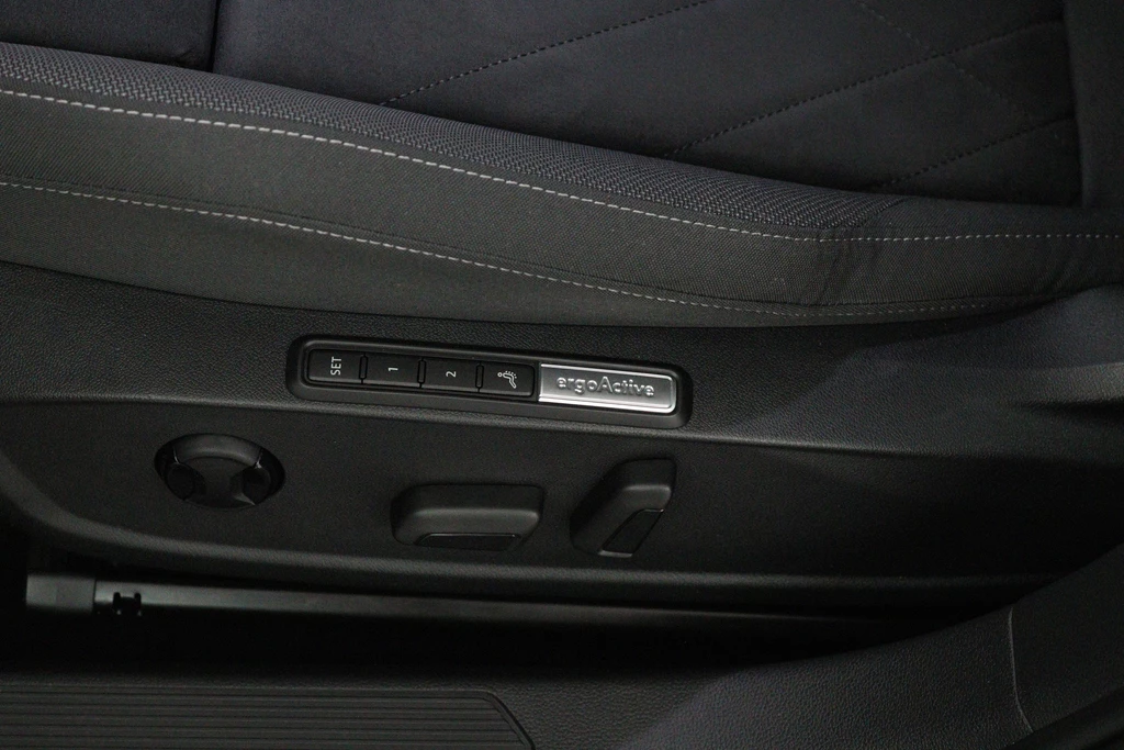 Volkswagen Golf – foto 23