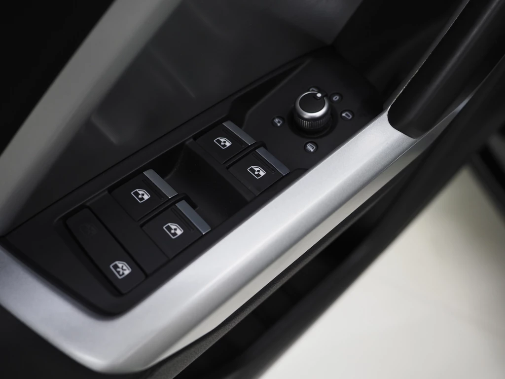 Audi Q3 – foto 18
