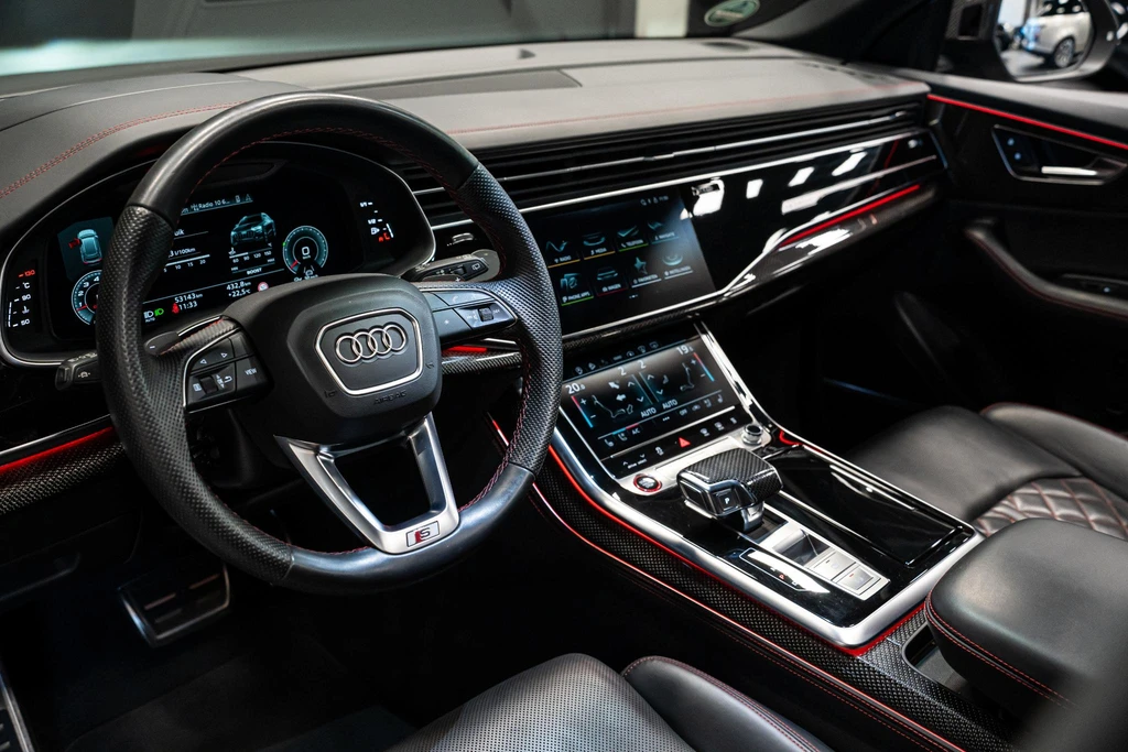 Audi SQ8 – foto 27