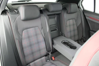 Volkswagen Golf – thumbnail 40