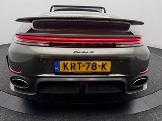 Porsche 911 – thumbnail 6