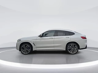 BMW X4 – thumbnail 2