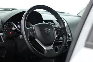 Suzuki Swift – thumbnail 6