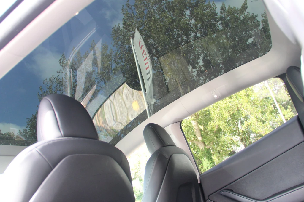 Tesla Model Y – foto 9