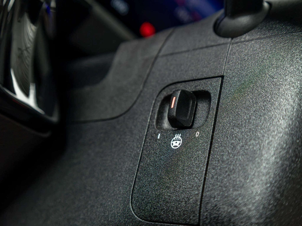 Mercedes-Benz EQA – foto 13