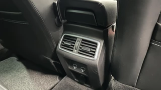 Renault Megane E-Tech – thumbnail 19