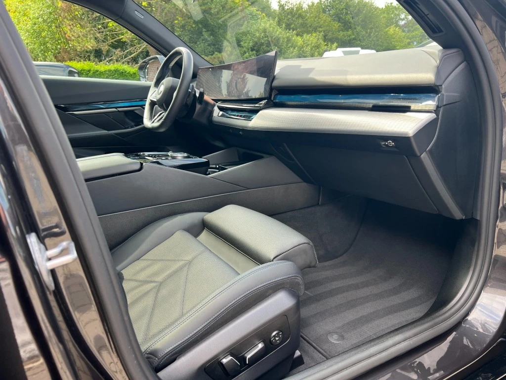 BMW 5 Serie – foto 14