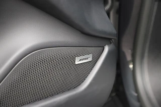 Porsche Taycan – thumbnail 11