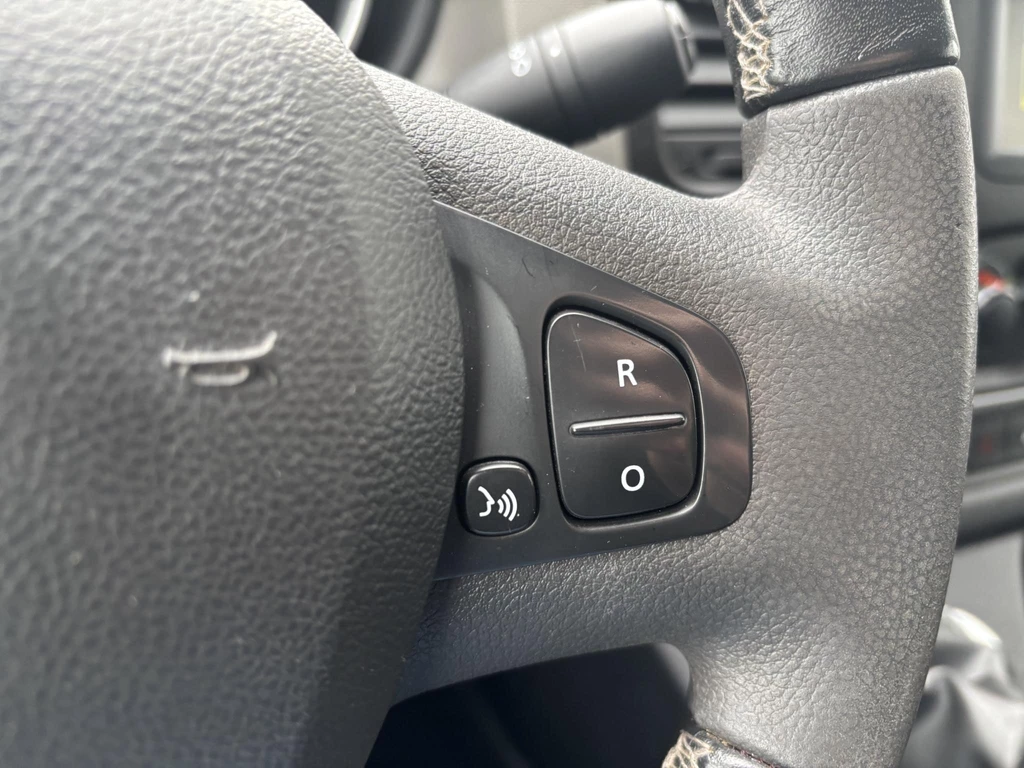 Nissan NV300 – foto 27