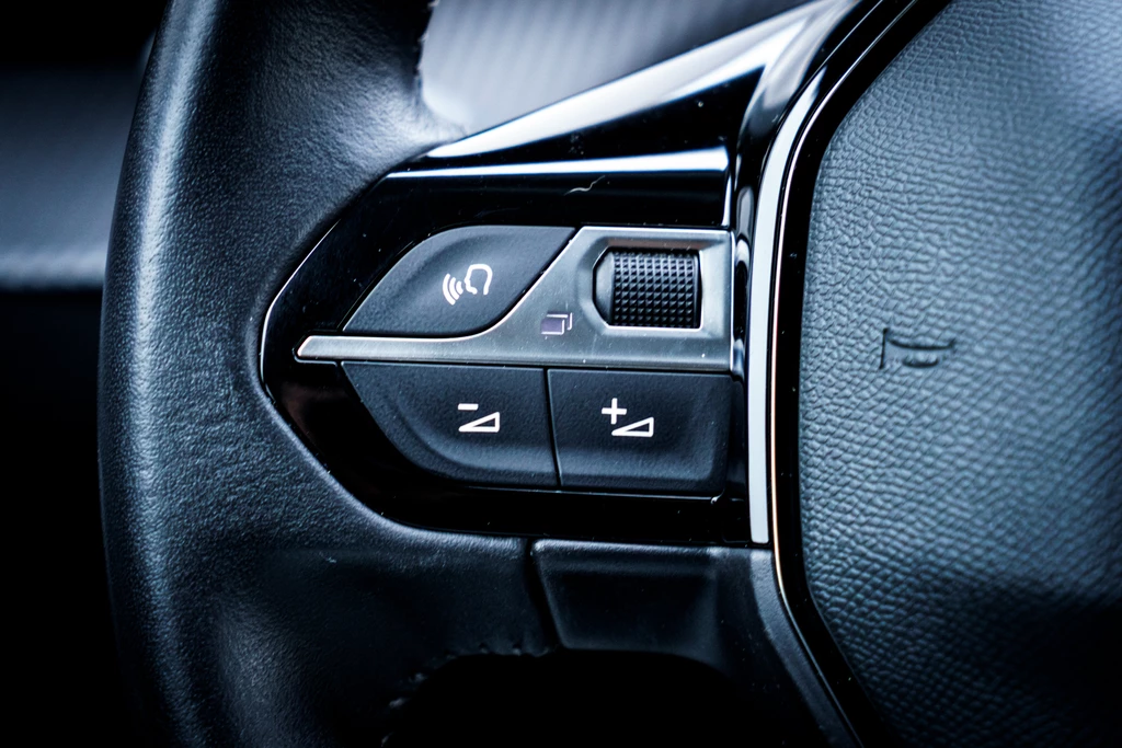Peugeot e-2008 – foto 34