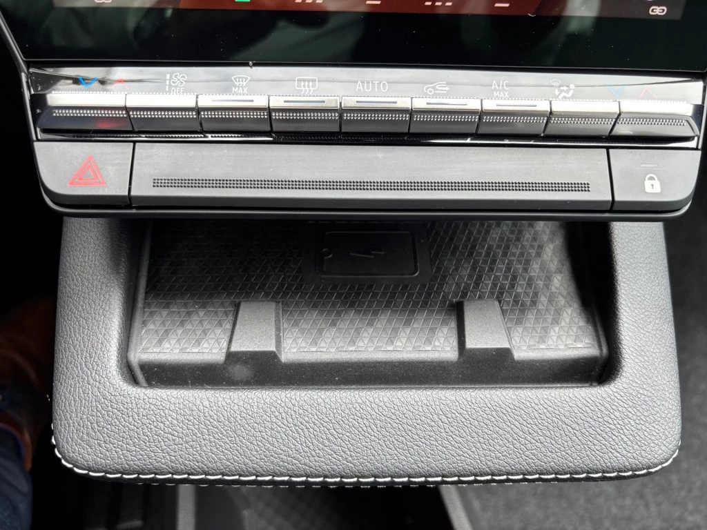 Renault Megane E-Tech – foto 33