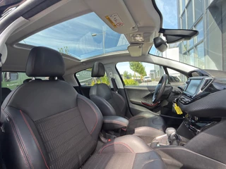 Peugeot 208 – thumbnail 8