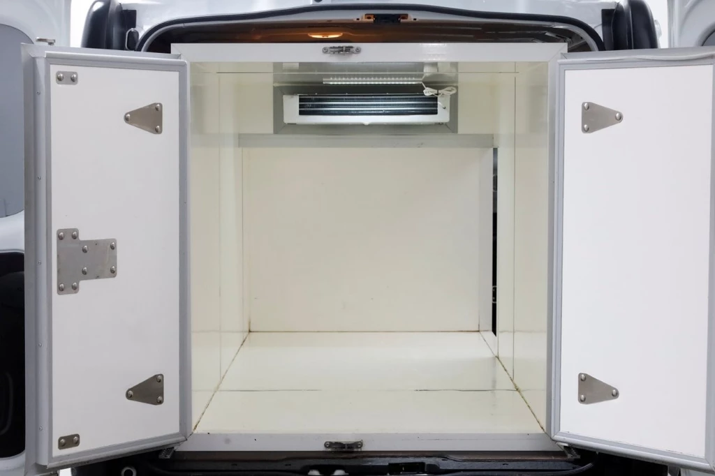 Renault Trafic – foto 6