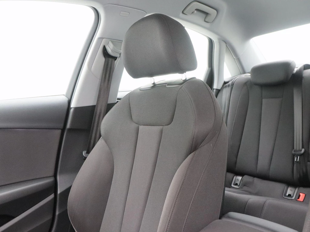 Audi A4 – foto 33