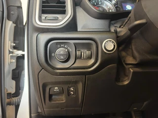 Dodge Ram 1500 – thumbnail 11