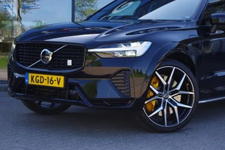 Volvo XC60 – thumbnail 3
