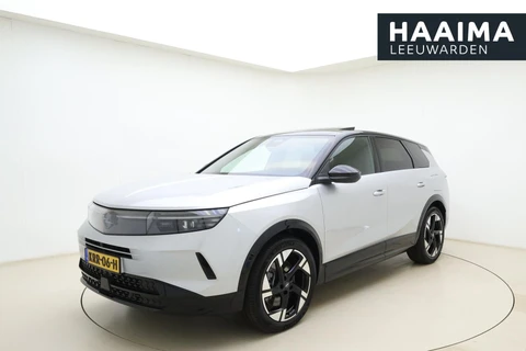 Opel Grandland 1.6 Turbo Plug-in-Hybrid Ultimate | Lederen bekleding | Panoramisch schuif/kantel dak | Stoelverwarming en ventilatie | Achterbankverwarming | Elektrische achterklep | Keyless