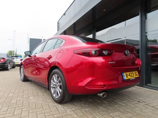 Mazda 3 – thumbnail 3