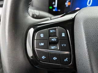 Ford Transit Custom – thumbnail 6