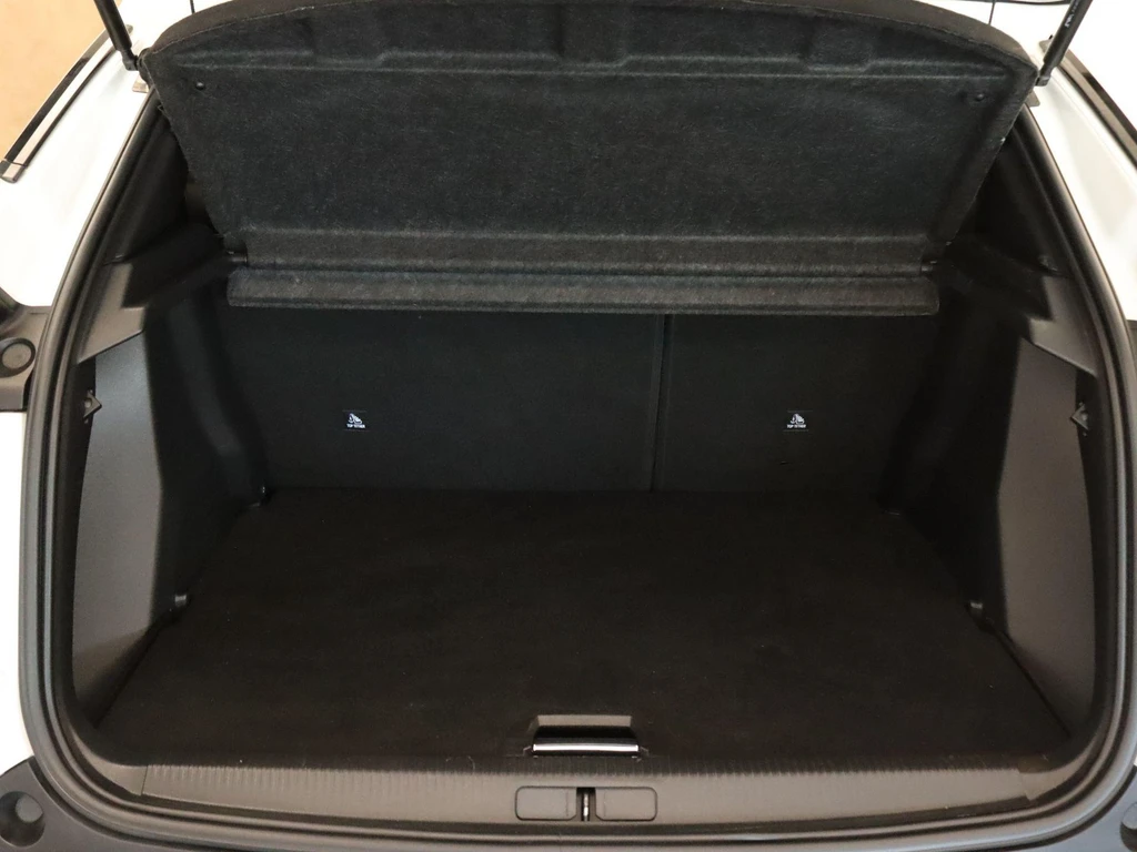 Peugeot e-2008 – foto 20