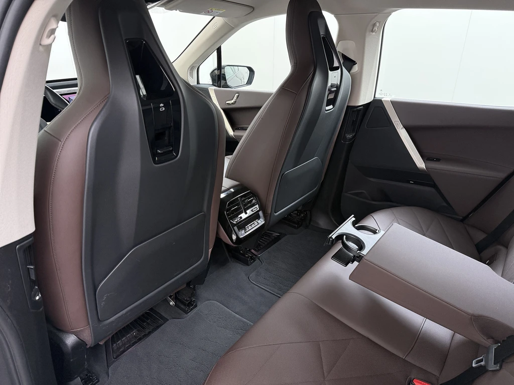 BMW iX – foto 53