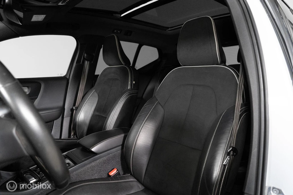 Volvo XC40 – foto 15
