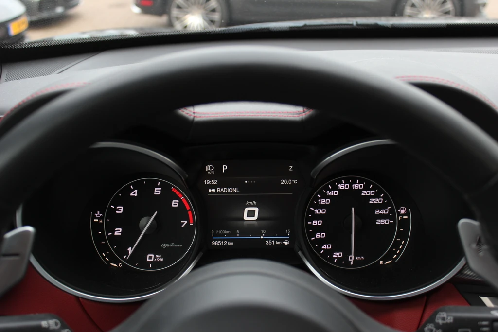 Alfa Romeo Stelvio – foto 18