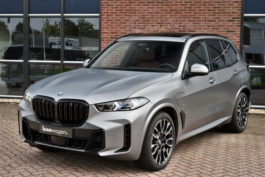 BMW X5 – foto 4