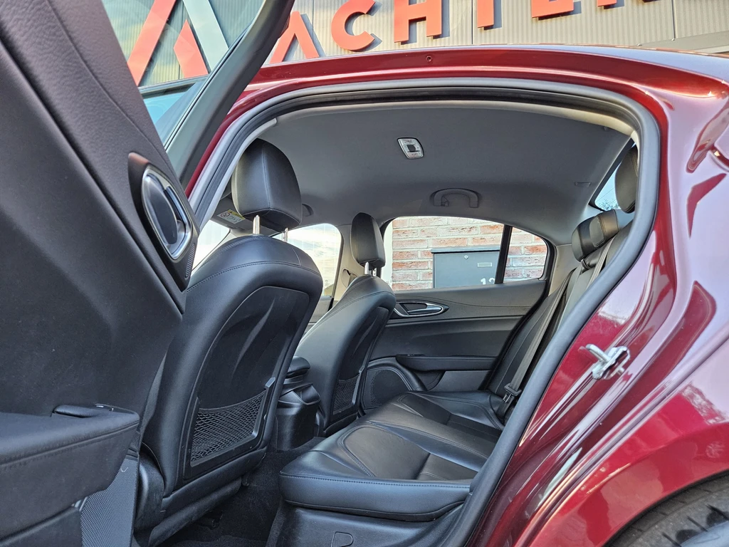 Alfa Romeo Giulia – foto 20