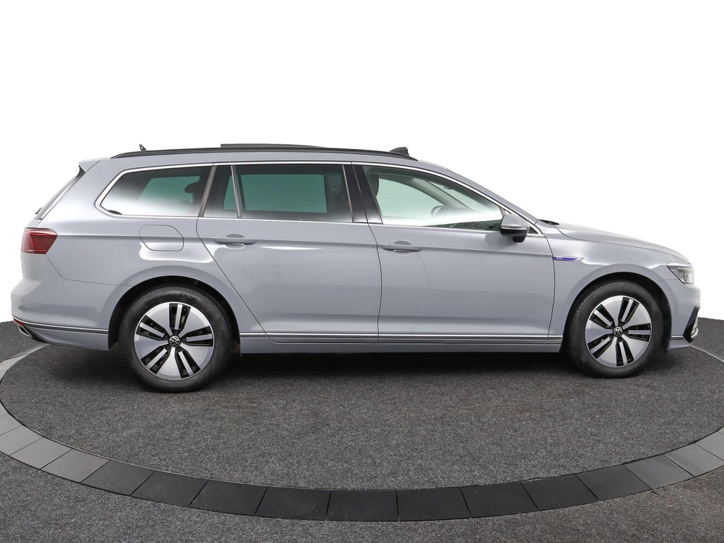 Volkswagen Passat – foto 7
