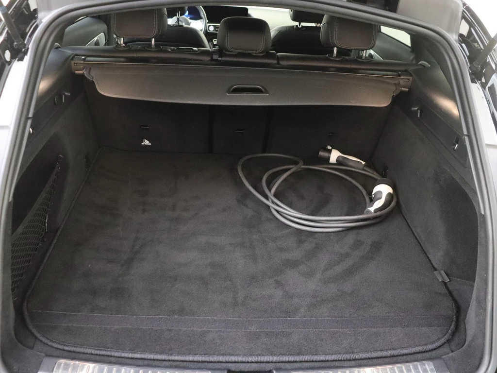 Mercedes-Benz EQC – foto 33