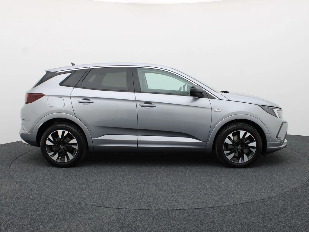 Opel Grandland – foto 11