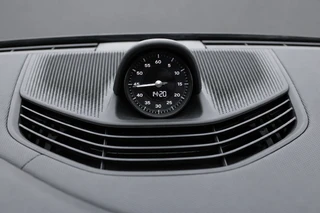 Porsche Taycan – thumbnail 12