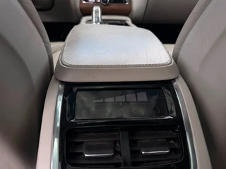 Volvo XC90 – thumbnail 32