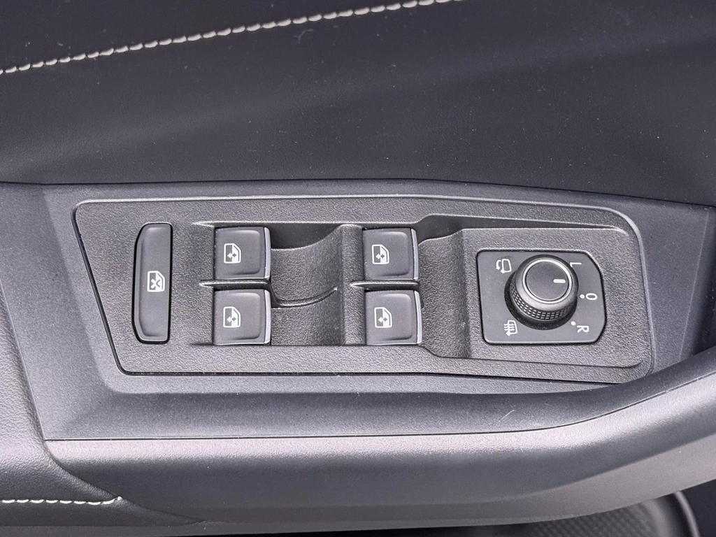 Volkswagen T-Roc – foto 30